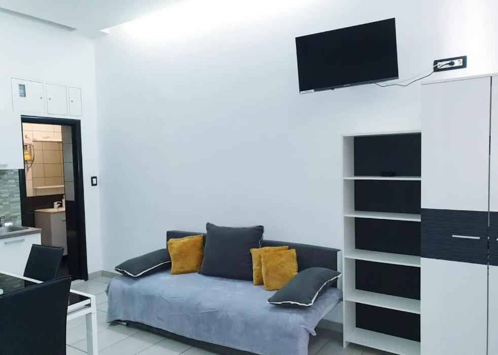 Guesthouse Lion Сплит Экстерьер фото