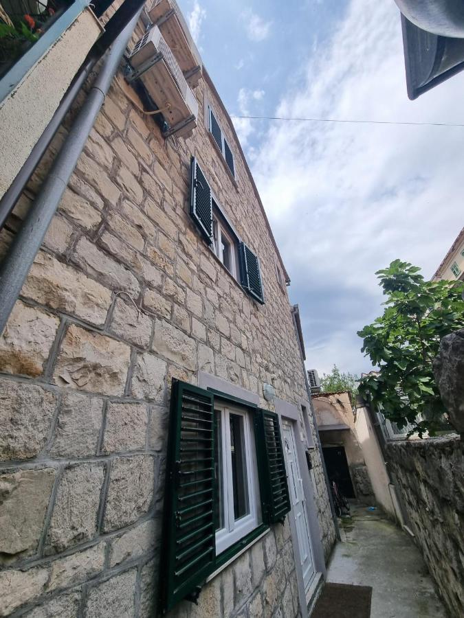 Guesthouse Lion Сплит Экстерьер фото
