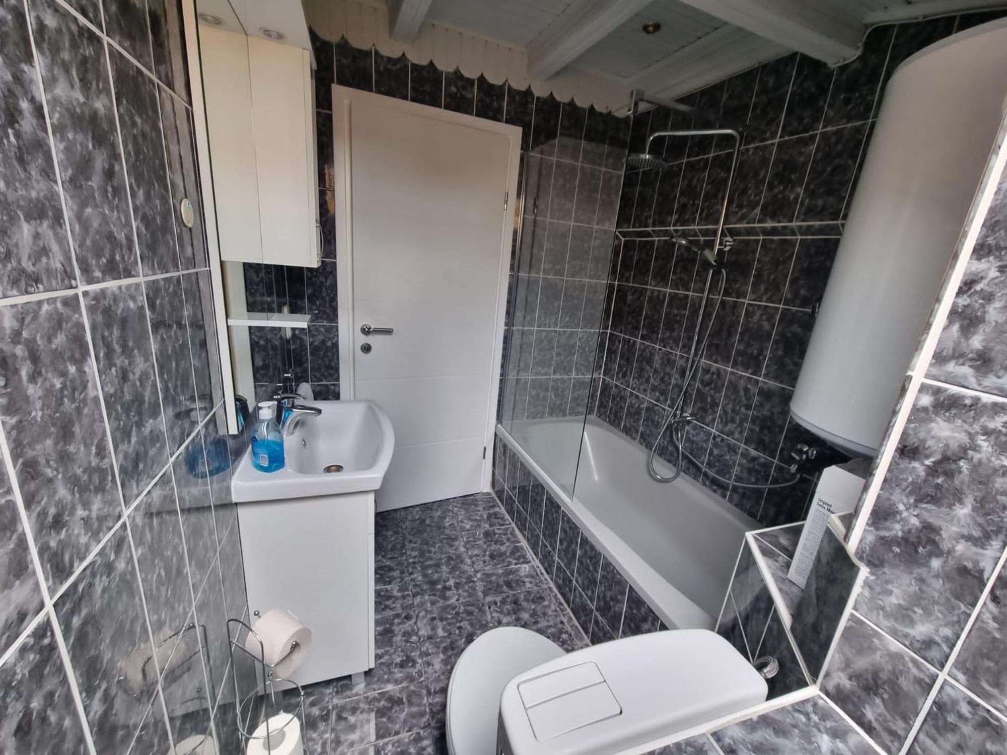 Guesthouse Lion Сплит Экстерьер фото