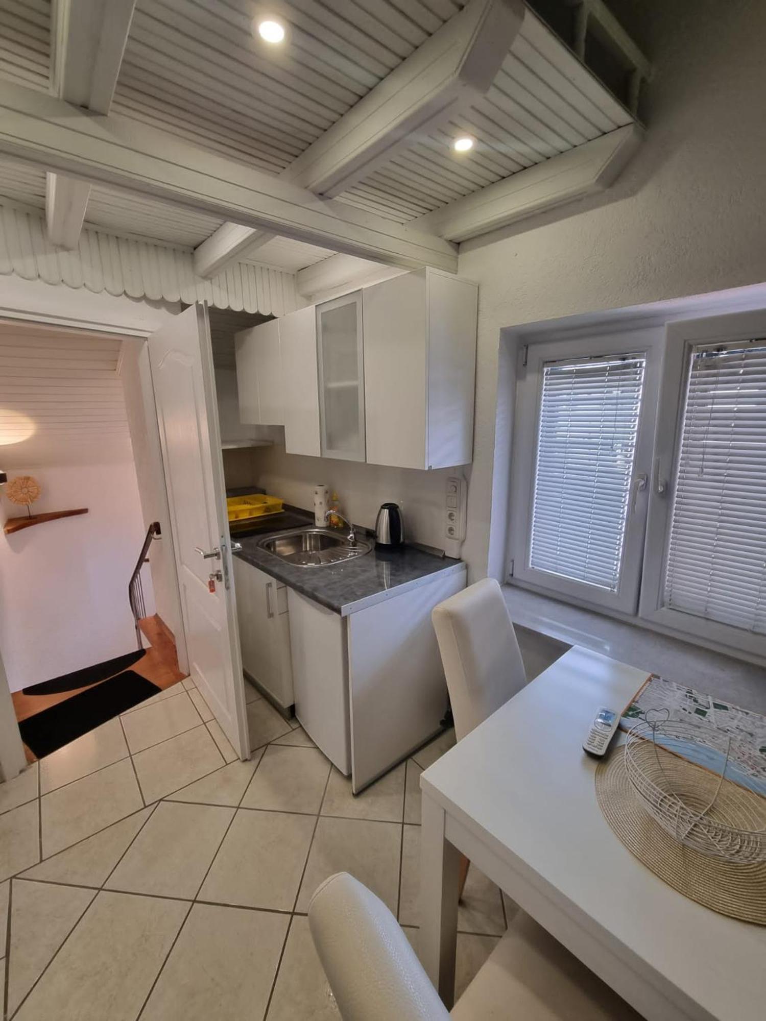 Guesthouse Lion Сплит Экстерьер фото