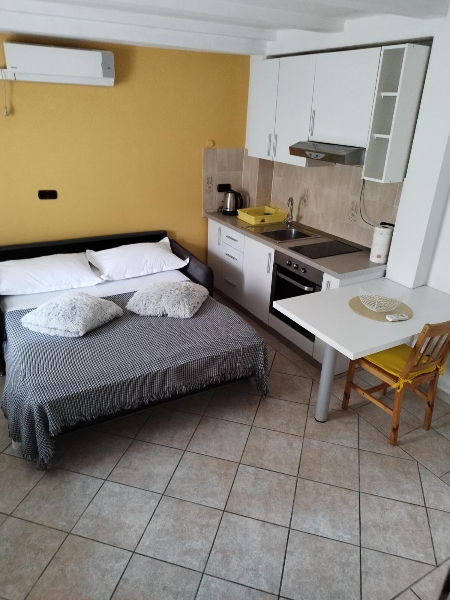 Guesthouse Lion Сплит Экстерьер фото