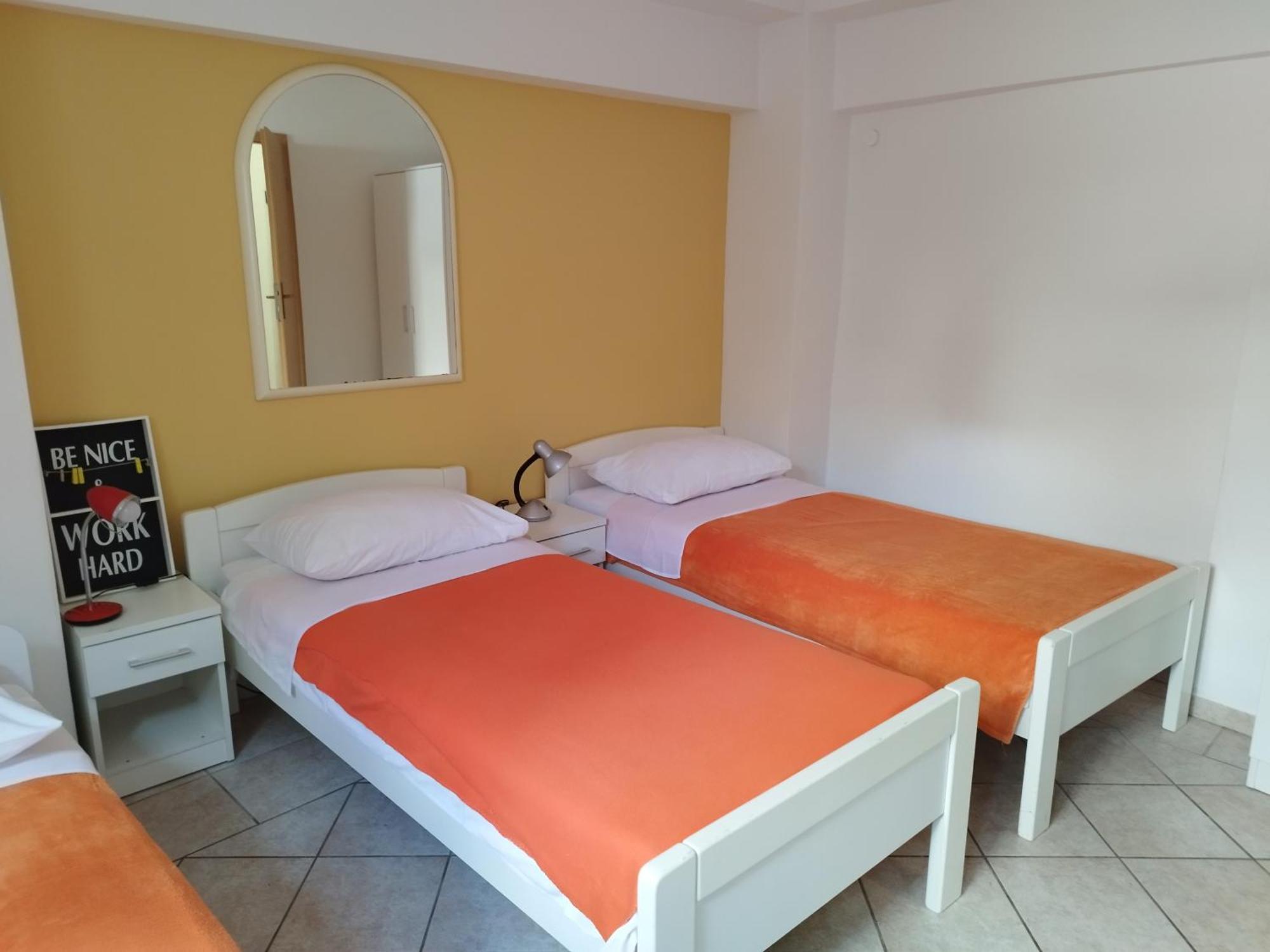Guesthouse Lion Сплит Экстерьер фото